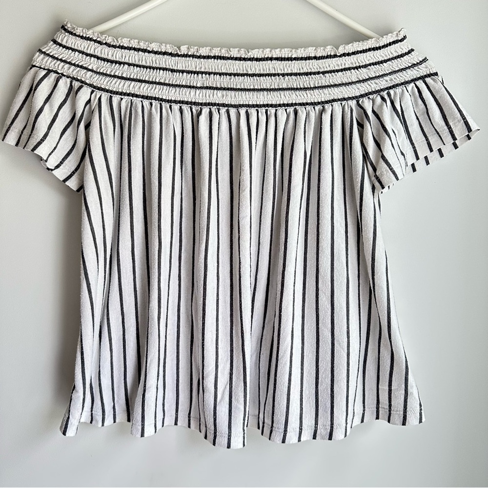Women’s American Eagle striped off- the-shoulder crop top Shirring Neckline XS